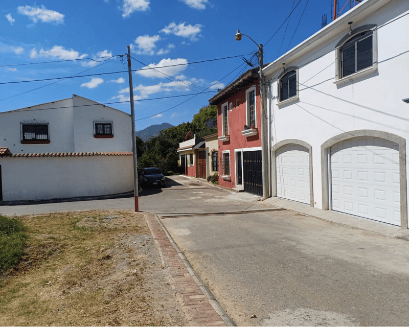 VENTA Casa Residencial Vistas de Florencia Santa Lucía Milpas Altas
