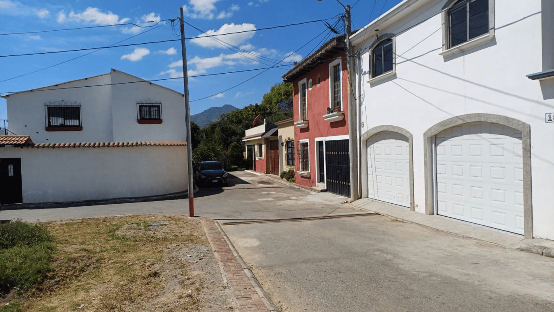 VENTA Casa Residencial Vistas de Florencia Santa Lucía Milpas Altas
