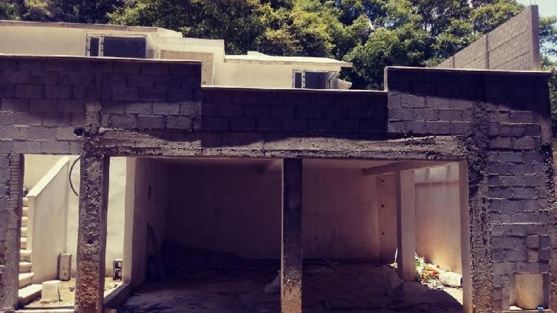 CityMax Antigua vende casa en obra gris en Santa Lucia