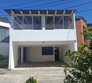 Casa en Venta  y renta carretera San José Pinula