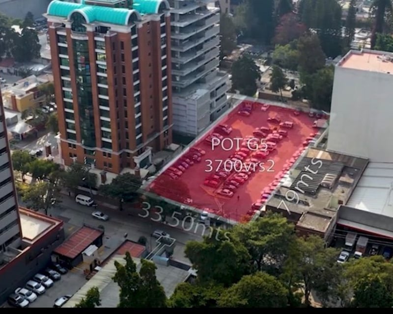 Terreno en renta en zona viva, zona 10