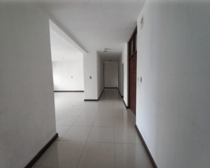 CASA COMERCIAL EN RENTA EN CARRETERA EL SALVADOR