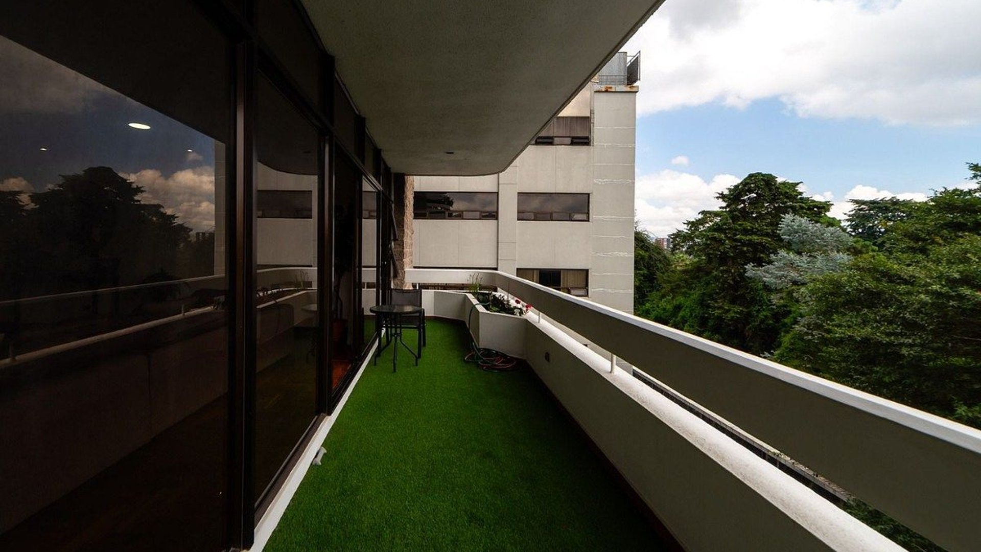 Apartamento en venta – Zona 14, Ciudad de Guatemala - Miniatura 6
