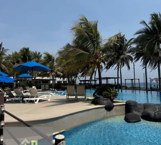 VILLA LOS CABOS / Apartamento en Venta , km 11.5 Monterrico