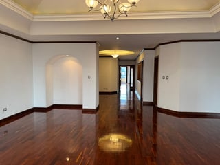 PentHouse En Venta / Renta Torrer Castelar, Zona 10 - 5