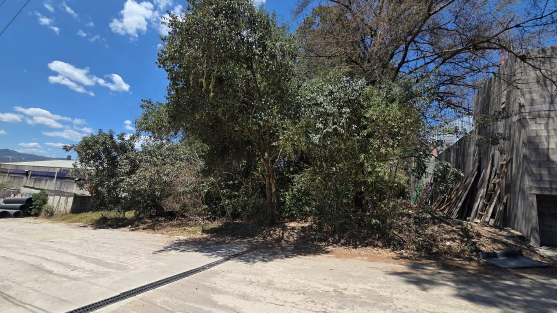 Terreno venta en El Naranjo zona 4 de Mixco - Miniatura 3