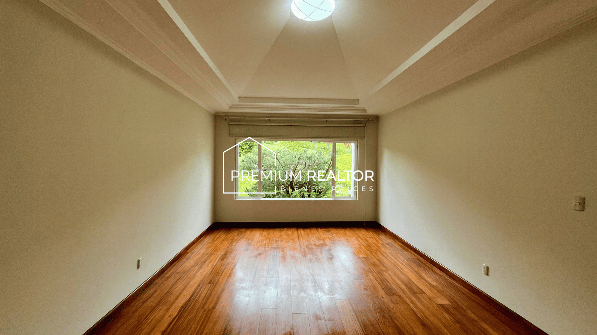 Luxurious 4-Bedroom House with Garden in Casa & Campo, Fraijanes - Rent $2800 - Miniatura 29
