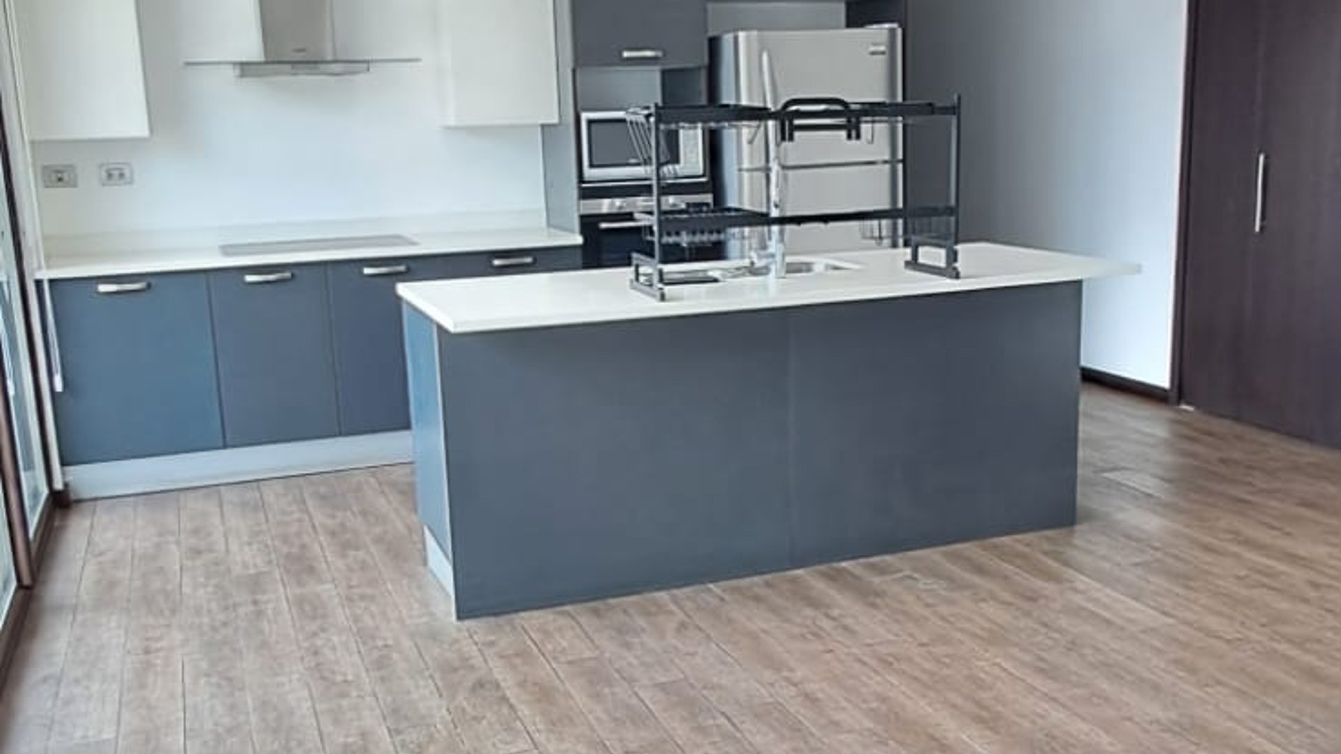 APARTAMENTO EN RENTA | URBANA | ZONA 10