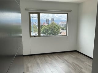 APARTAMENTO EN VENTA EN ZONA 14 - 4
