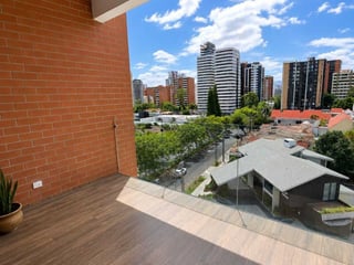 APARTAMENTO EN ALQUILER 📍 Edificio Casa Cañada, Zona 14 - 3