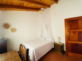 CASA VACACIONAL EN RENTA EN ANTIGUA GUATEMALA - Image 16