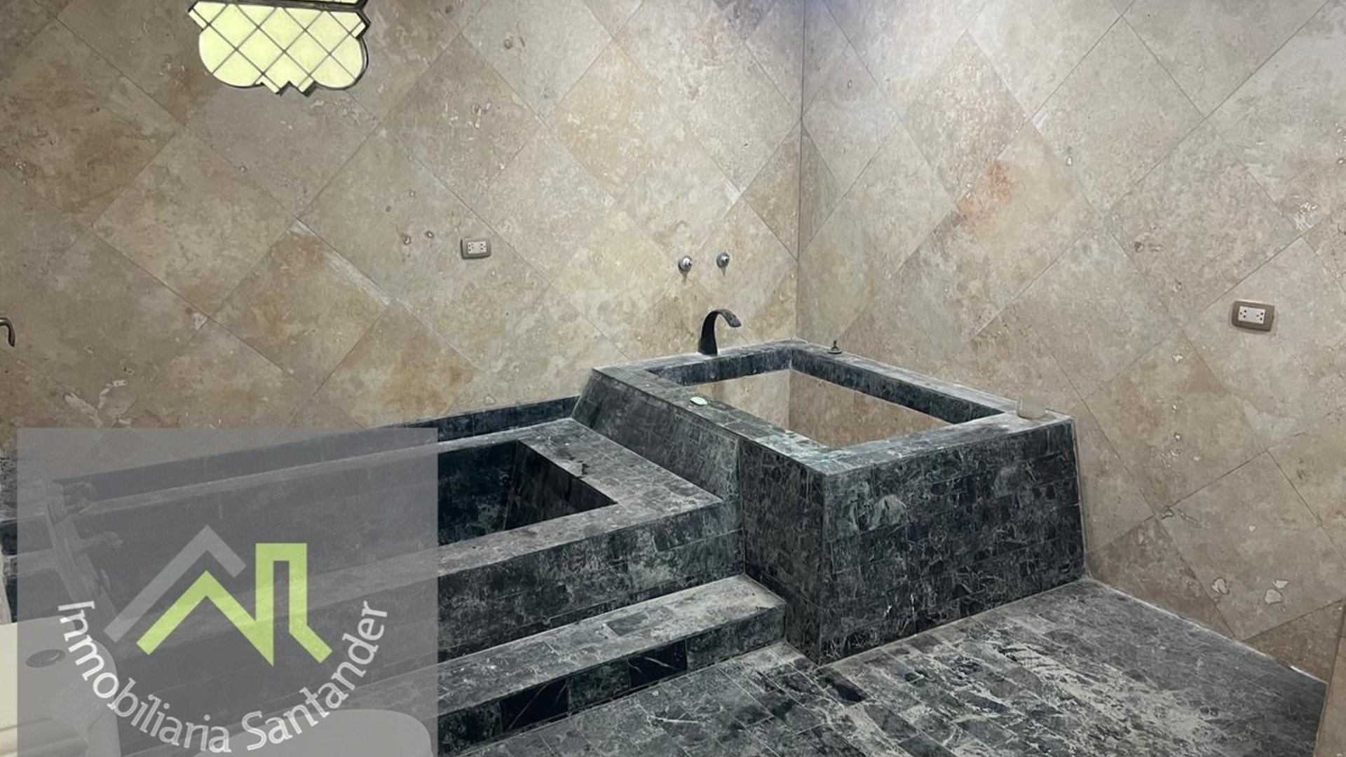 Km 36.5 carretera a Santa Elena Barillas / Granja en venta - Miniatura 7