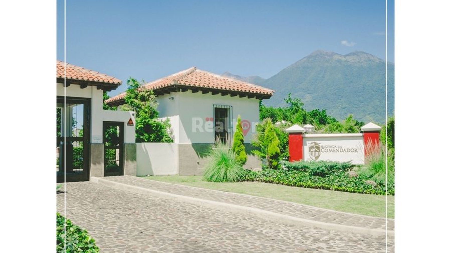 Terreno en venta en Hacienda del Comendador San Miguel Dueñas - Miniatura 11