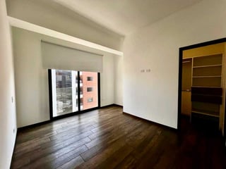 Venta o Renta de apartamento de 2 dormitorios en Moretti, Zona 10 - 5