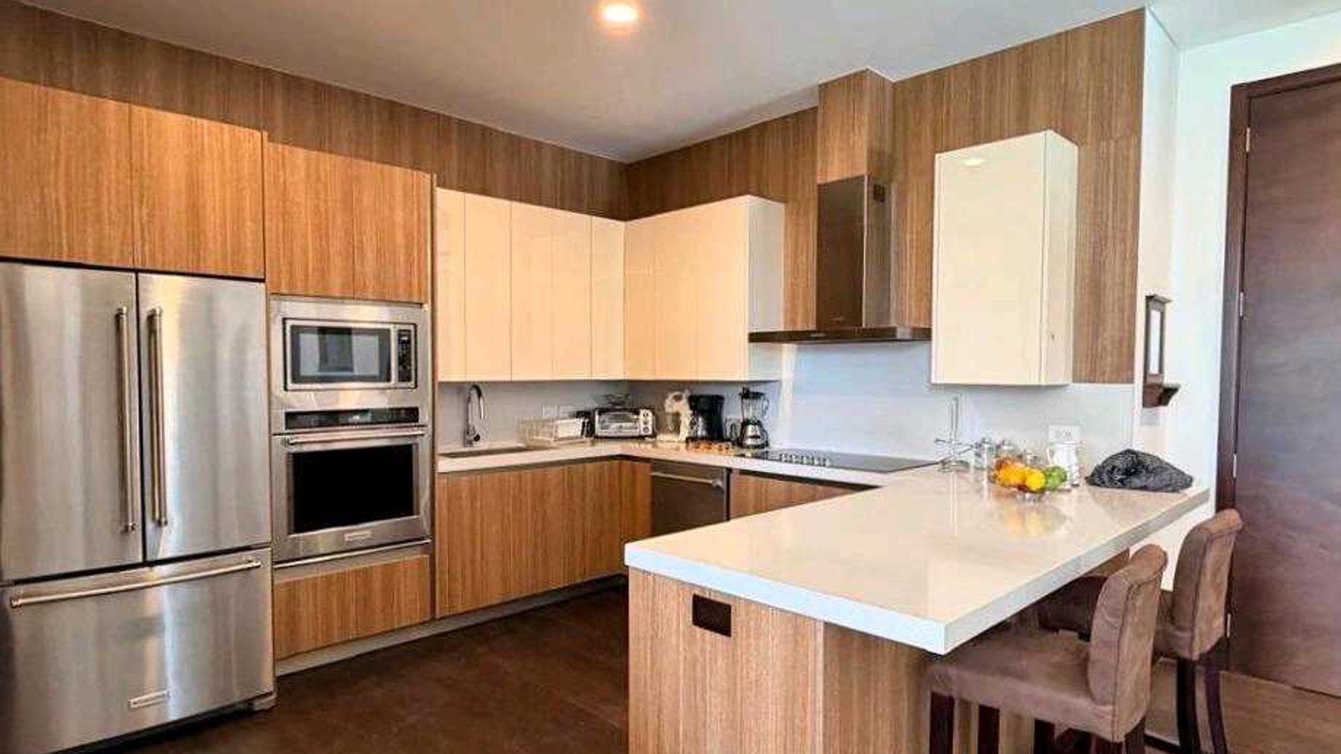 APARTAMENTO EN ALQUILER (AMUEBLADO) / VENTA ???? Edificio Echo , Zona 14 - Miniatura 2