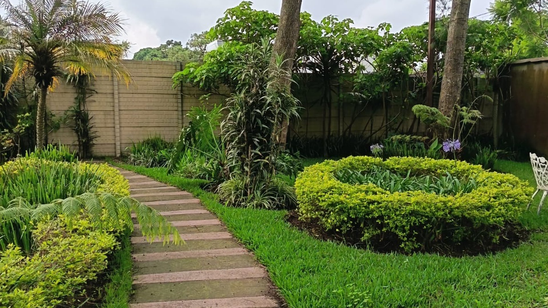 Residencia de Lujo en Guatemala | Opción en Venta y Renta - Miniatura 3