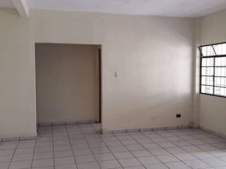 Casa EN ALQUILER uso comercial  Zona 9 Guatemala - 5