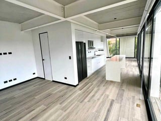 APARTAMENTO TIPO LOFT EN ALQUILER 📍Edificio Sync, Zona 15 VH III - Image 1
