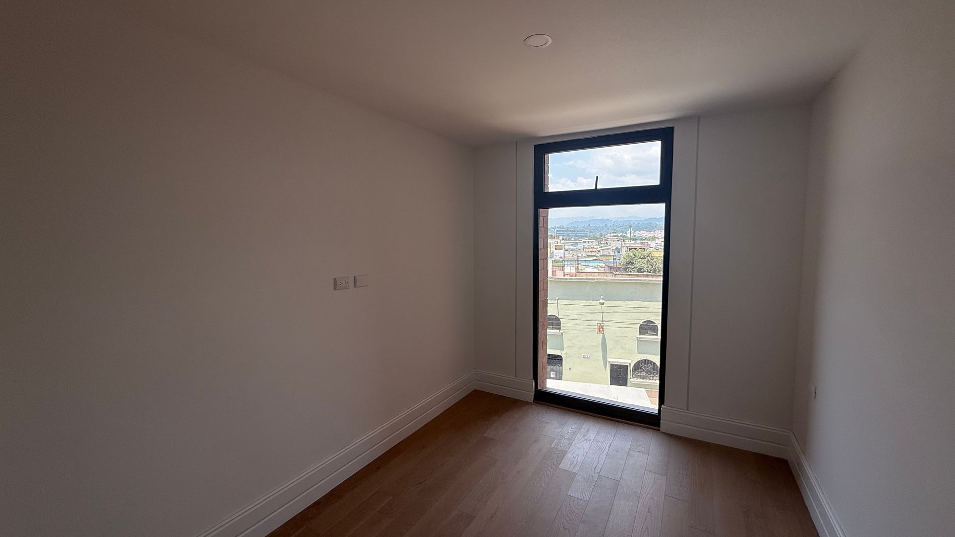 Apartamento de 3 habitaciones en Renta en Céntrico zona 5. - Miniatura 7