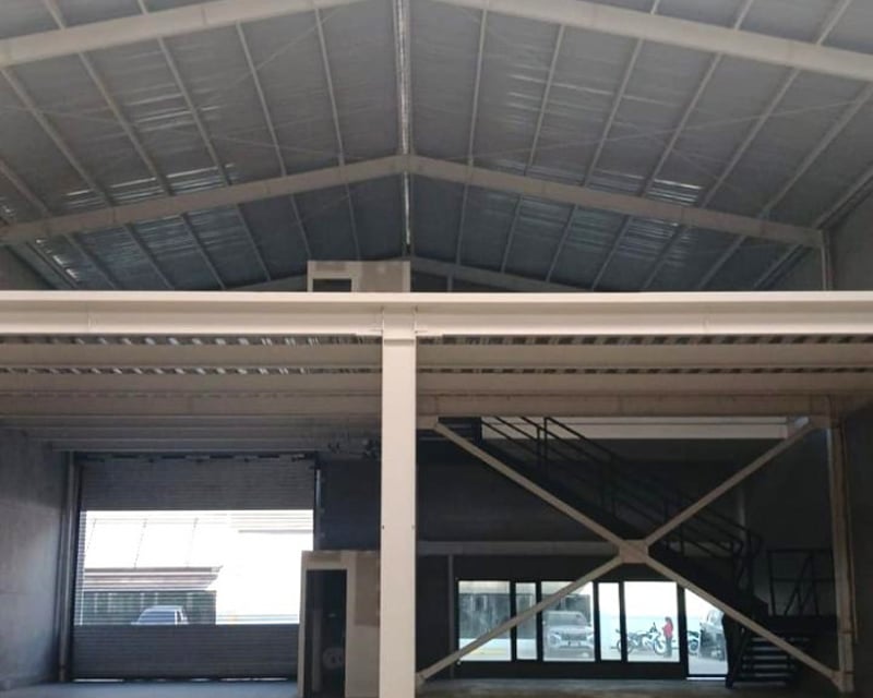 Ofi Bodega en Venta en Carretera a El Salvador