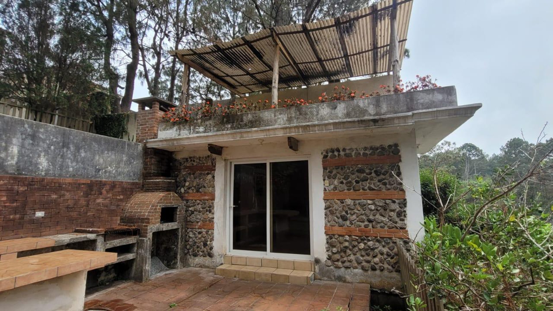 Preciosa Casa En Venta En Condominio San Angel, San José Pinula - Miniatura 9