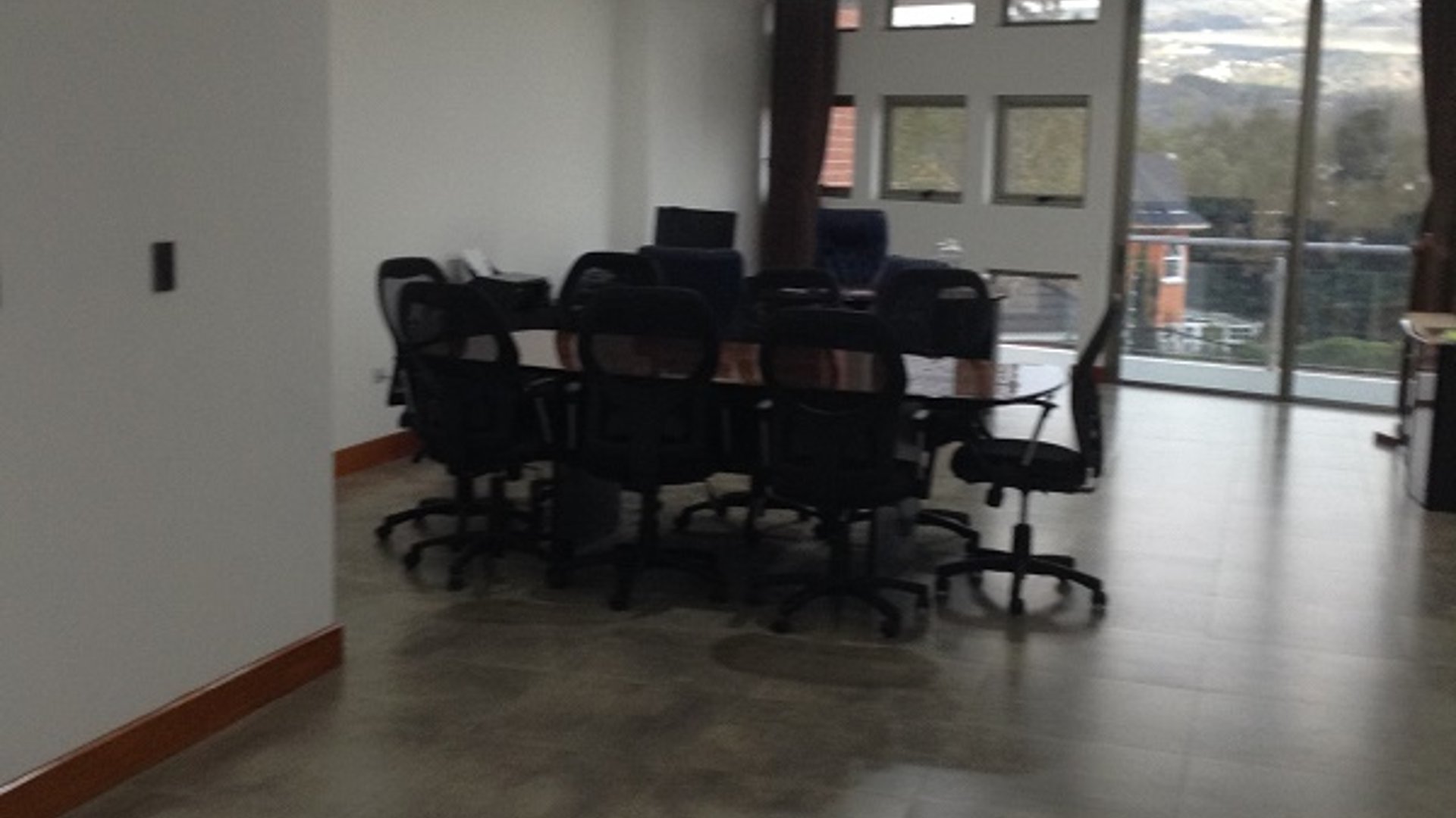 ✨???? Zona 14, propiedad en venta, 2,200 m² ideal oficinas✨ - Miniatura 5