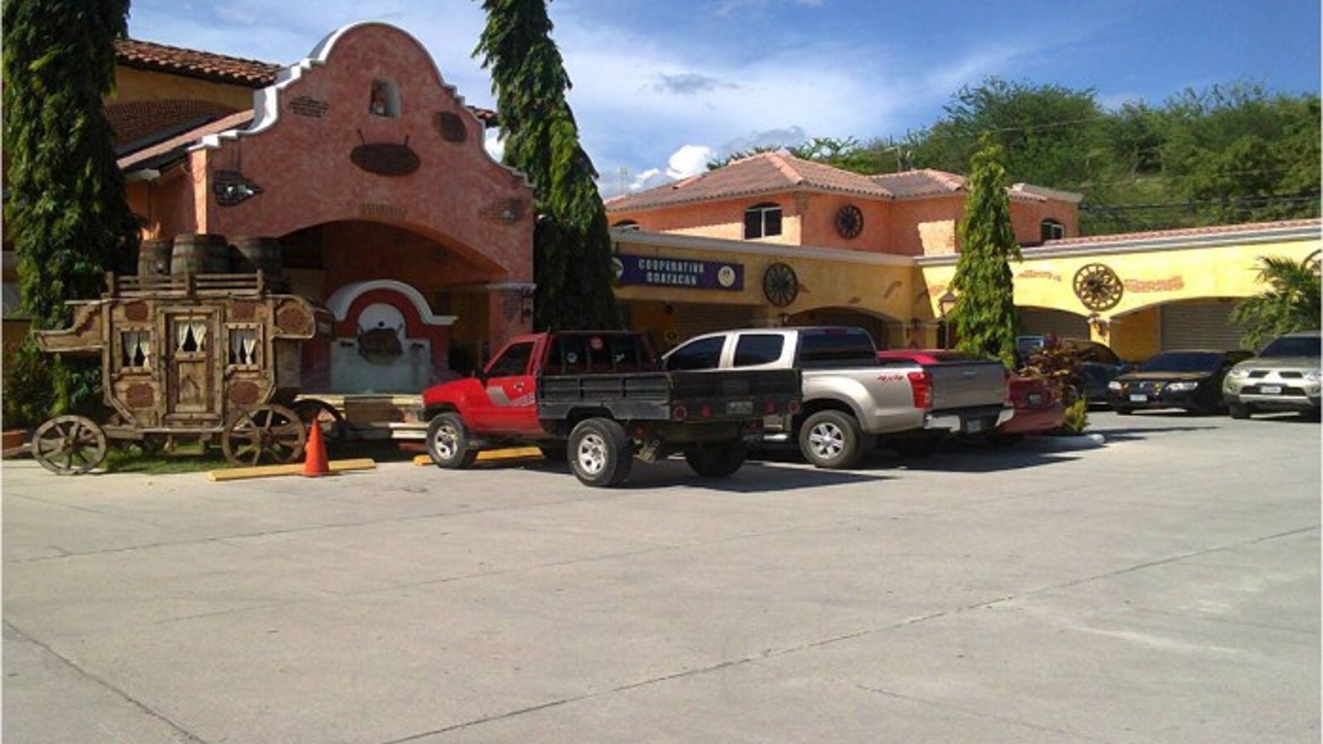 Rento Local con Comercial en El Rancho El Progreso