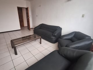 Apartamento Amueblado en Renta en Zona 12 - 2