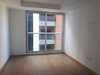 APARTAMENTO EN ALQUILER EN ZONA 10  -  2 HABITACIONES - 2