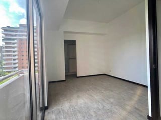 Apartamento en zona 10 Alquilo Casalini - 5