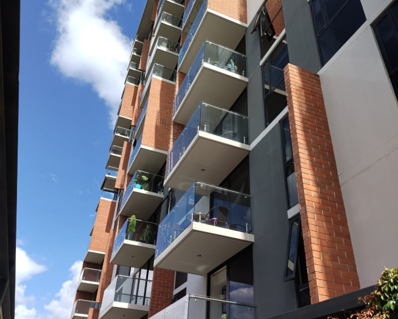 Venta de apartamento en Aralia zona 11 Col. Mariscal