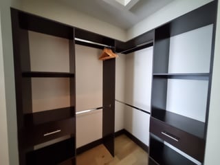 Apartamento Amueblado en Renta zona 15 Vista Hermosa 1 - Image 5