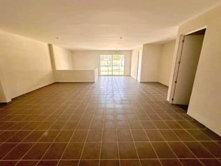 ⭕ NUEVO PRECIO
BODEGA EN ALQUILER📍Industrial Campestre Comercial CAES - 5