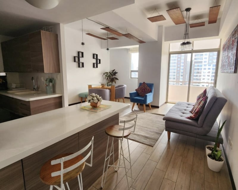 Apartamento amueblado en renta zona 13