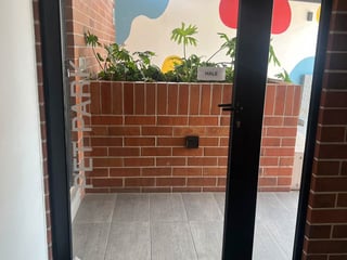 APARTAMENTO AMUEBLADO EN RENTA ZONA 10 - Image 11