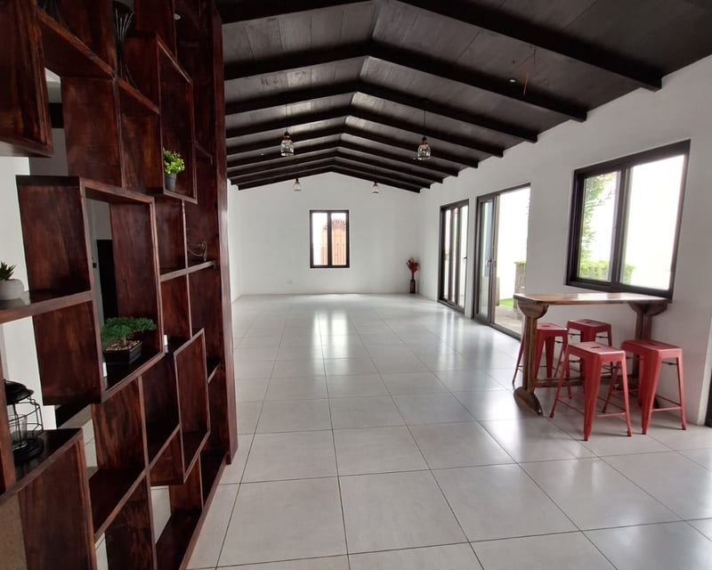 Casa en venta en Hacienda del Comendador, San Miguel Dueñas