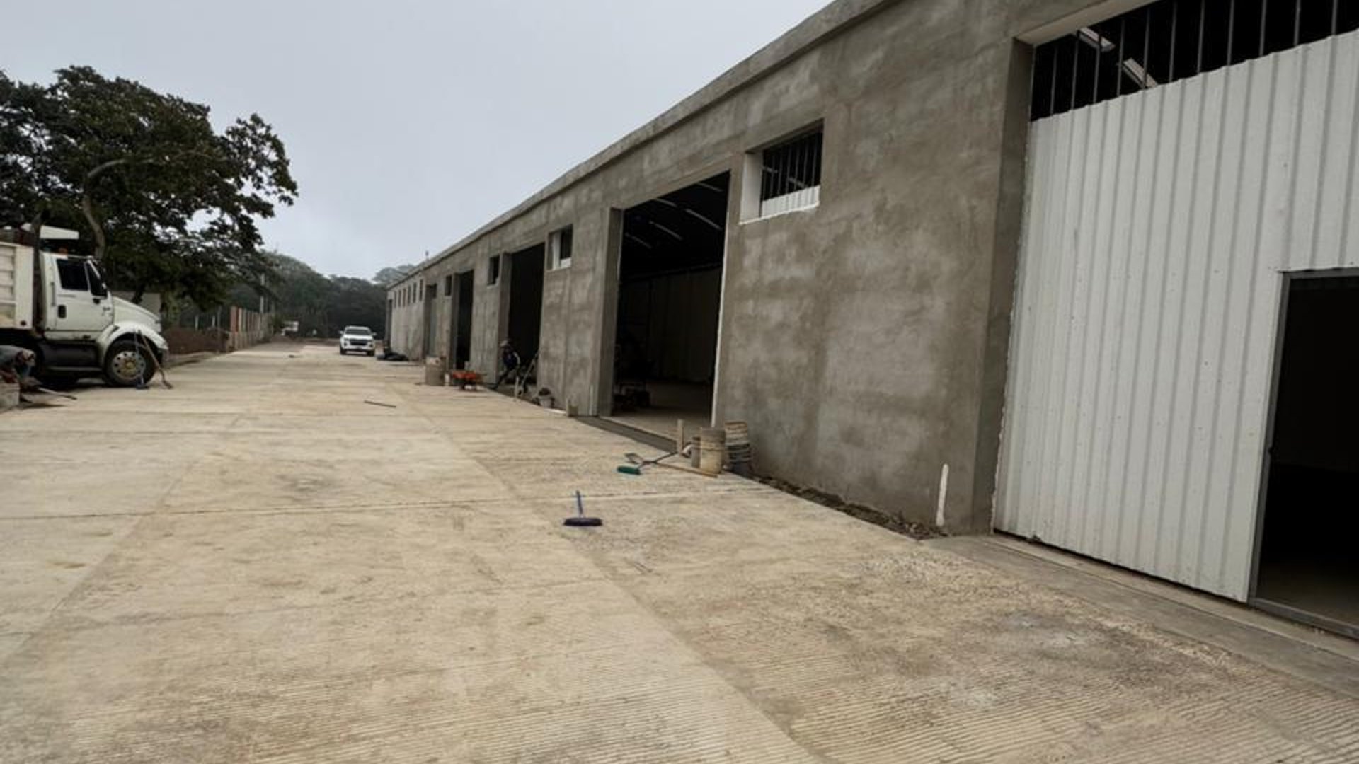 BODEGA EN RENTA | BARBERENA, SANTA ROSA - Miniatura 2