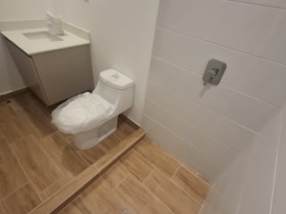 Apartamento en renta Essenza zona 13 - Image 6