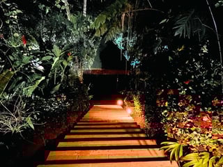 Casa, rancho y bungalows frente al río – Río Dulce - Image 43