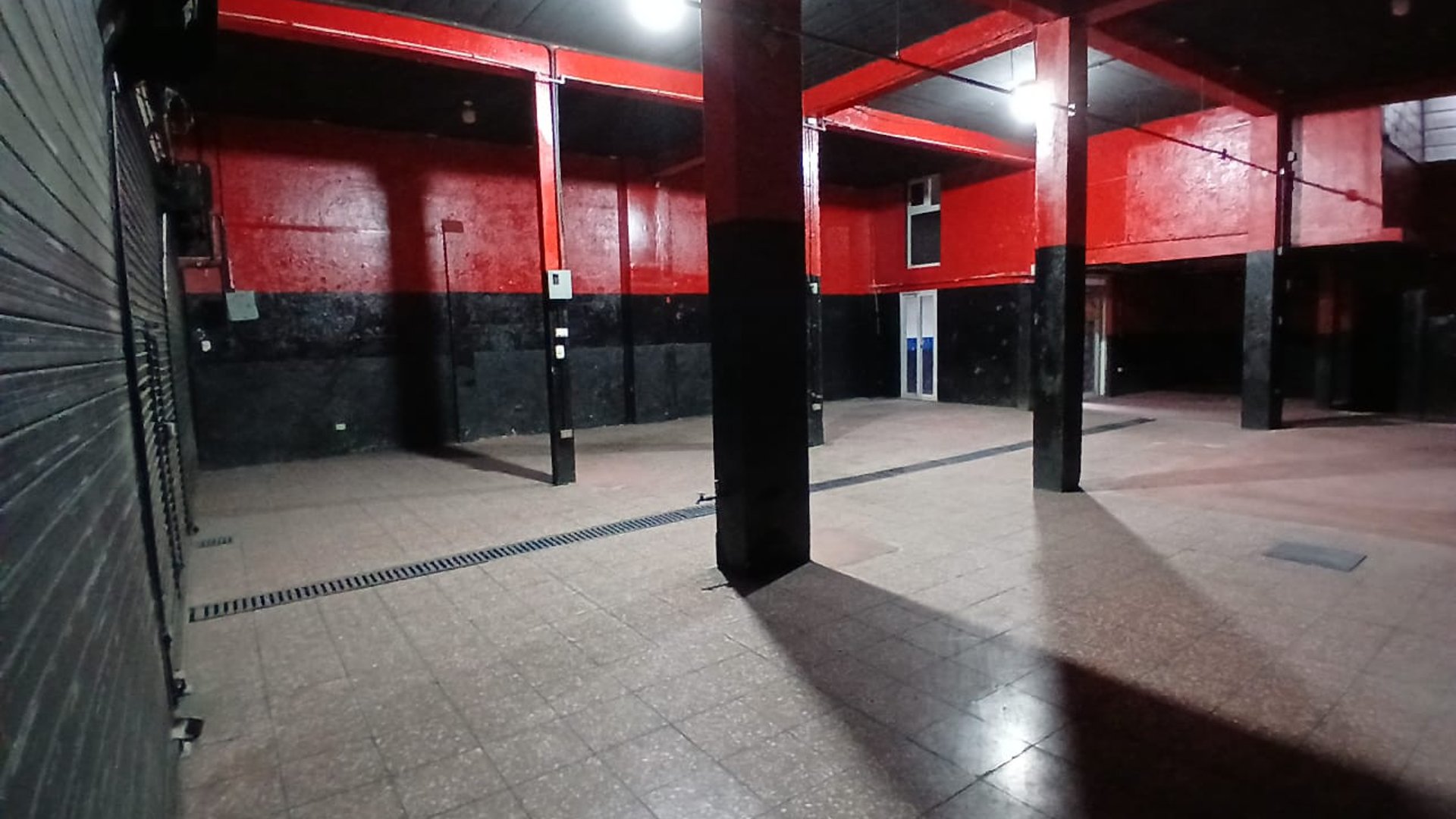 Local Oportunidad Calzada San Juan Zona 7 de  530mt2 - Miniatura 2