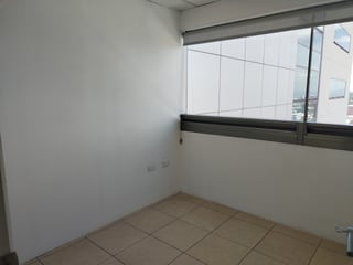 Oficina en renta en Edificio Torino de 101 metros - 3