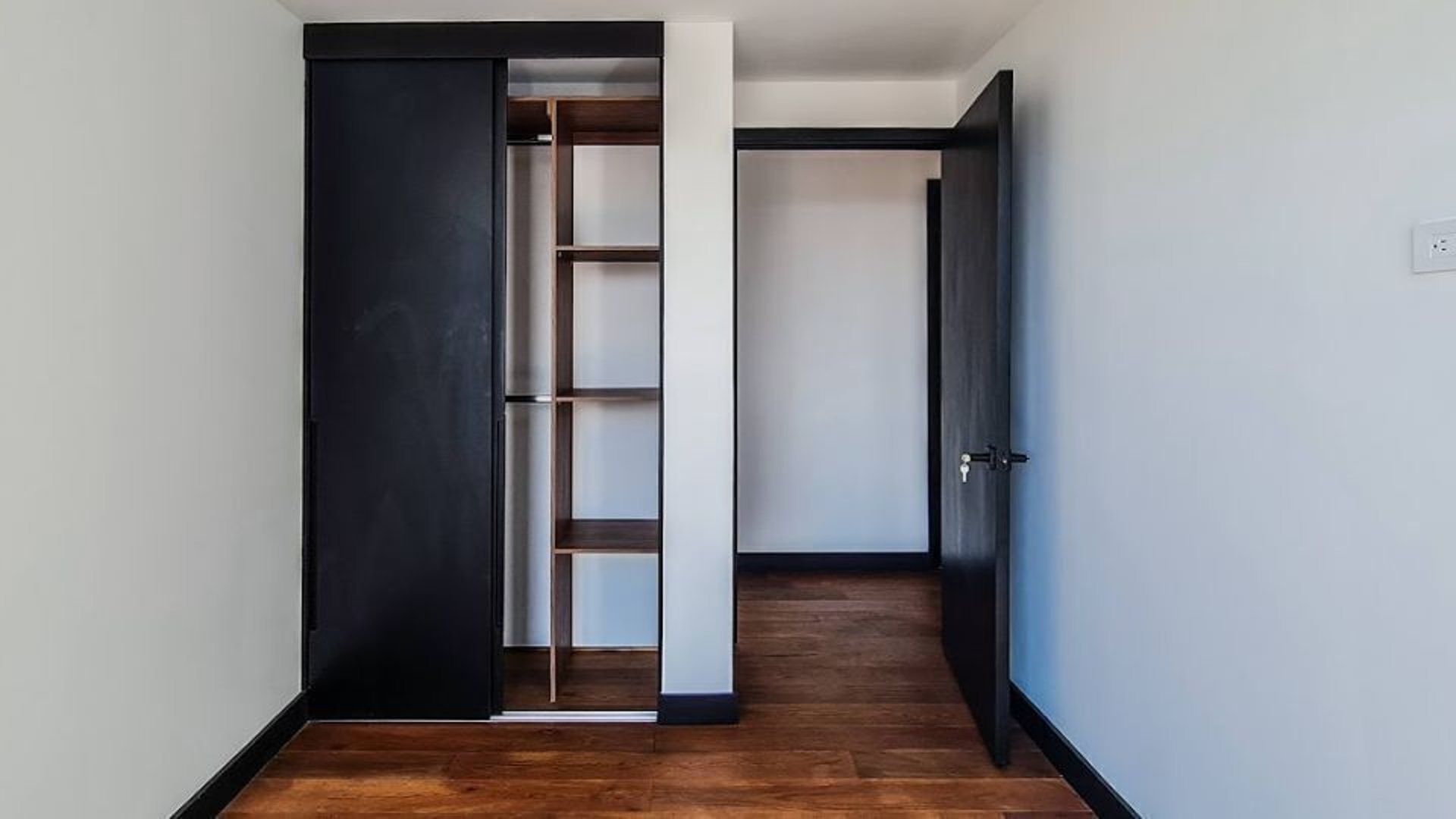 Apartamento en Venta en Villas Mariscal zona 11 - Miniatura 9