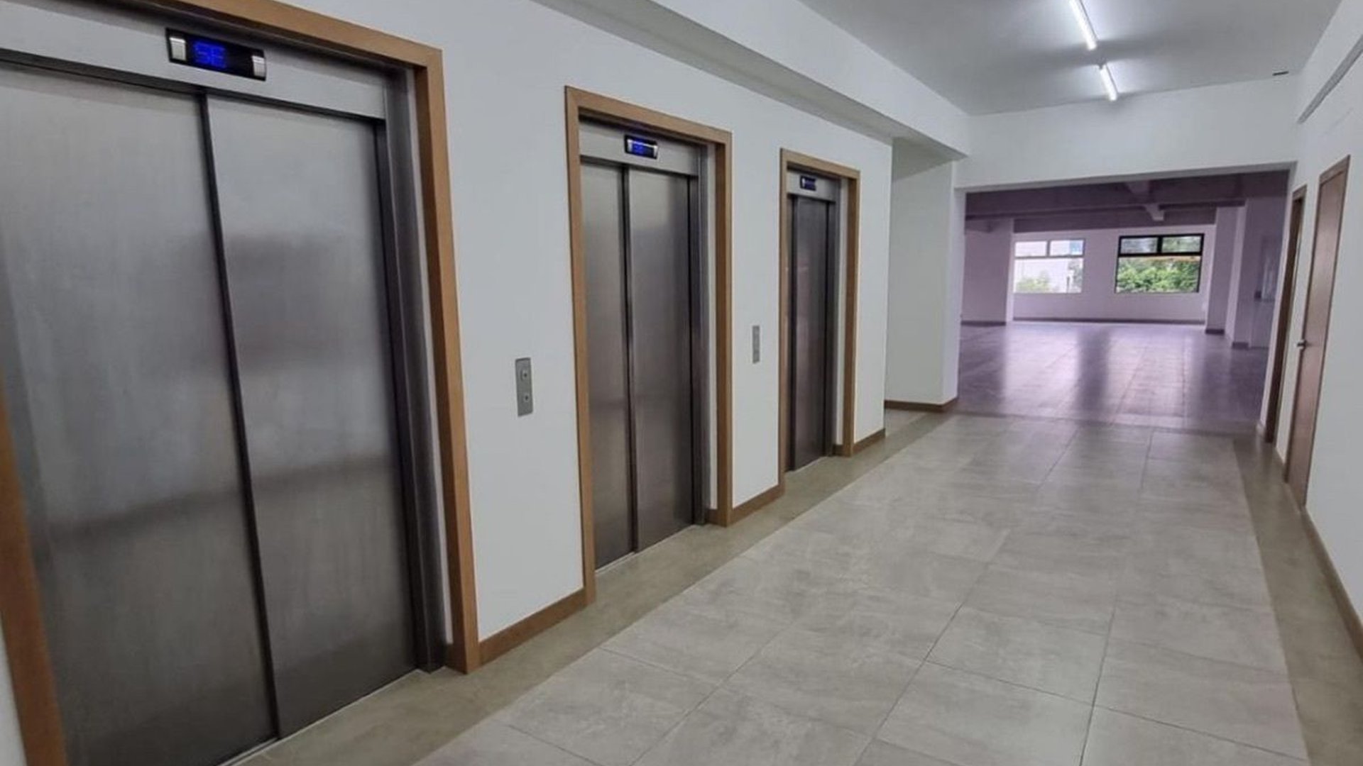 EDIFICIO EN VENTA para inversión  , zona 9 - Miniatura 5