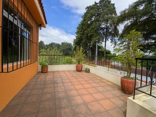 HERMOSA CASA DE LUJO EN VENTA EN SAN BARTOLOMÉ MILPAS ALTAS - Image 16