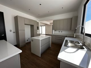 ARRAZOLA 2 / Casa en venta , CAES - 4