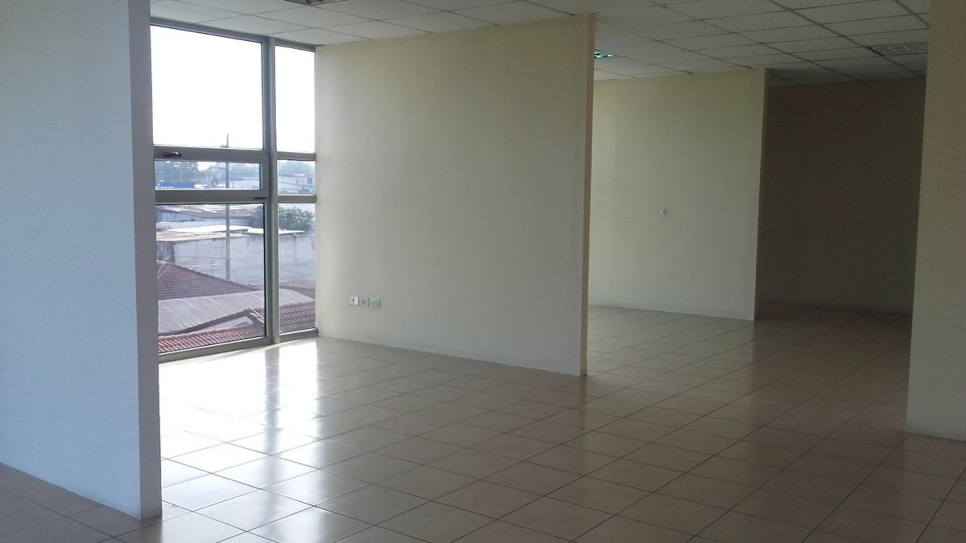 SCENA / Oficina en renta , CAES