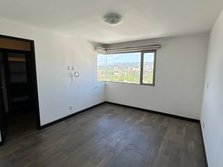 Lujoso Apartamento En Renta - En Zona 10 Verona - 5