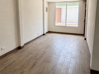 CASA EN VENTA | RESIDENCIALES METROPOLITANA | ZONA 11 DE MIXCO - 5