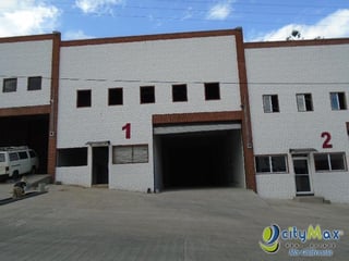 Ofibodegas Megacentro en Venta KM 16.5 Mixco, Guatemala - Image 1