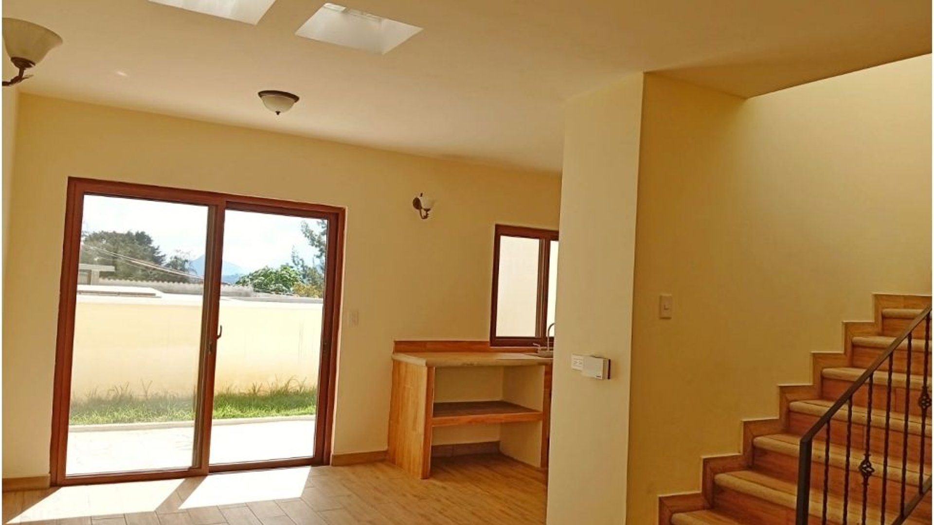 Casa en venta en Residencial Paseo de Santiago, Santiago Sacatepequez - Miniatura 4